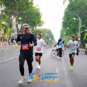 Race photo from SURABAYA ISOPLUS MARATHON 2026