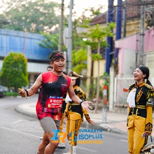 Race photo from SURABAYA ISOPLUS MARATHON 2026