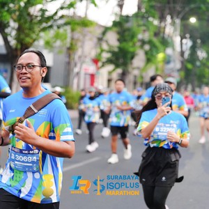 Race photo from SURABAYA ISOPLUS MARATHON 2026
