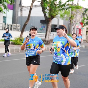 Race photo from SURABAYA ISOPLUS MARATHON 2026
