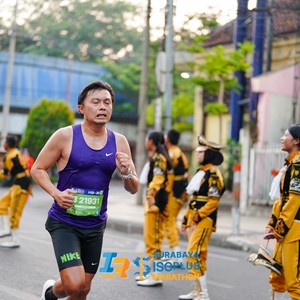 Race photo from SURABAYA ISOPLUS MARATHON 2026