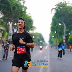 Race photo from SURABAYA ISOPLUS MARATHON 2026