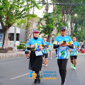 Race photo from SURABAYA ISOPLUS MARATHON 2026