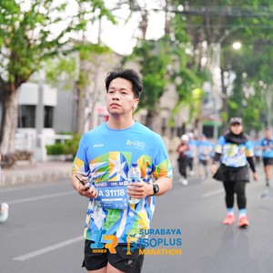 Race photo from SURABAYA ISOPLUS MARATHON 2026