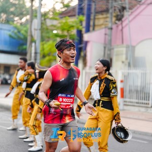 Race photo from SURABAYA ISOPLUS MARATHON 2026