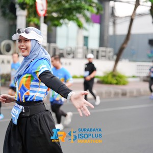 Race photo from SURABAYA ISOPLUS MARATHON 2026