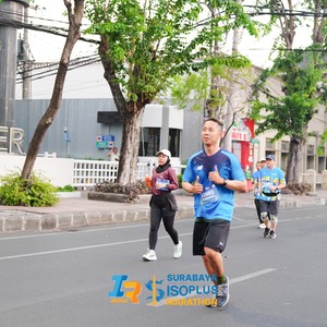 Race photo from SURABAYA ISOPLUS MARATHON 2026