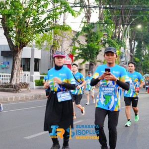 Race photo from SURABAYA ISOPLUS MARATHON 2026