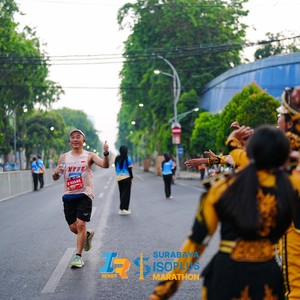 Race photo from SURABAYA ISOPLUS MARATHON 2026