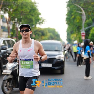 Race photo from SURABAYA ISOPLUS MARATHON 2026