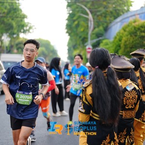 Race photo from SURABAYA ISOPLUS MARATHON 2026