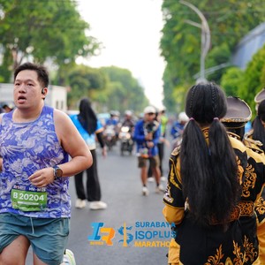 Race photo from SURABAYA ISOPLUS MARATHON 2026