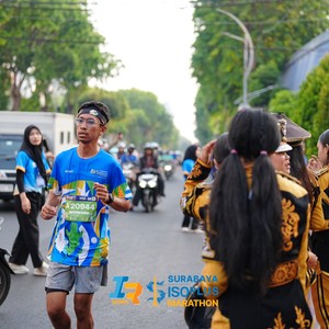 Race photo from SURABAYA ISOPLUS MARATHON 2026