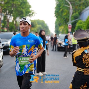 Race photo from SURABAYA ISOPLUS MARATHON 2026