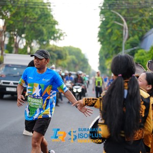 Race photo from SURABAYA ISOPLUS MARATHON 2026