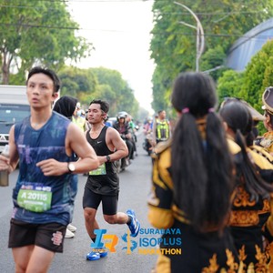 Race photo from SURABAYA ISOPLUS MARATHON 2026