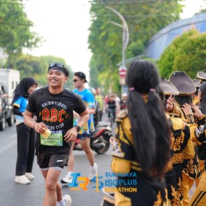 Race photo from SURABAYA ISOPLUS MARATHON 2026