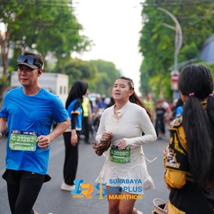 Race photo from SURABAYA ISOPLUS MARATHON 2026