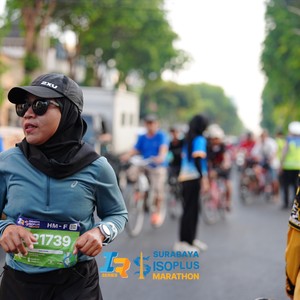 Race photo from SURABAYA ISOPLUS MARATHON 2026