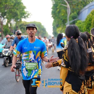 Race photo from SURABAYA ISOPLUS MARATHON 2026