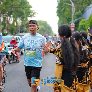 Race photo from SURABAYA ISOPLUS MARATHON 2026