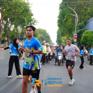 Race photo from SURABAYA ISOPLUS MARATHON 2026