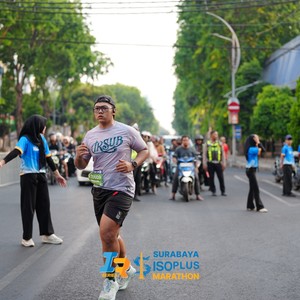 Race photo from SURABAYA ISOPLUS MARATHON 2026