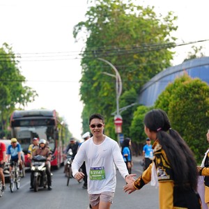 Race photo from SURABAYA ISOPLUS MARATHON 2026