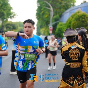 Race photo from SURABAYA ISOPLUS MARATHON 2026