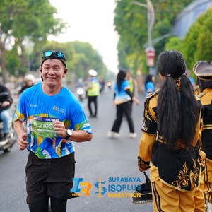 Race photo from SURABAYA ISOPLUS MARATHON 2026