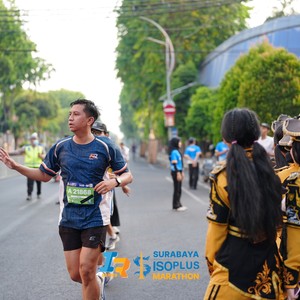 Race photo from SURABAYA ISOPLUS MARATHON 2026