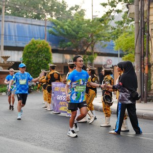 Race photo from SURABAYA ISOPLUS MARATHON 2026