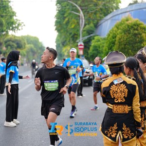 Race photo from SURABAYA ISOPLUS MARATHON 2026