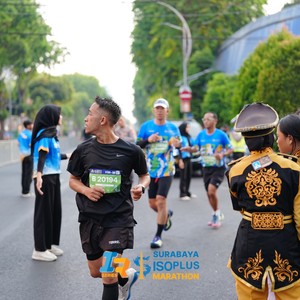 Race photo from SURABAYA ISOPLUS MARATHON 2026