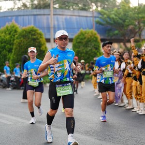 Race photo from SURABAYA ISOPLUS MARATHON 2026