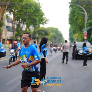 Race photo from SURABAYA ISOPLUS MARATHON 2026