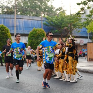 Race photo from SURABAYA ISOPLUS MARATHON 2026