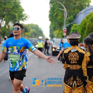 Race photo from SURABAYA ISOPLUS MARATHON 2026