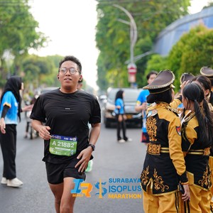 Race photo from SURABAYA ISOPLUS MARATHON 2026