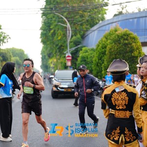 Race photo from SURABAYA ISOPLUS MARATHON 2026
