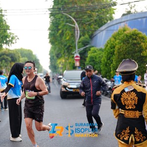 Race photo from SURABAYA ISOPLUS MARATHON 2026