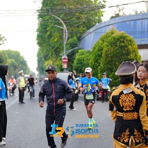 Race photo from SURABAYA ISOPLUS MARATHON 2026