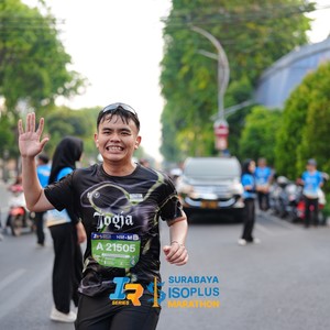 Race photo from SURABAYA ISOPLUS MARATHON 2026