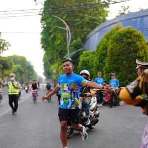 Race photo from SURABAYA ISOPLUS MARATHON 2026