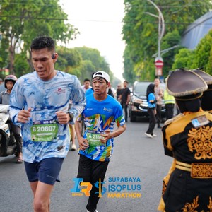 Race photo from SURABAYA ISOPLUS MARATHON 2026
