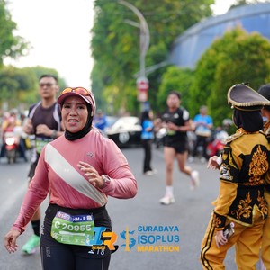 Race photo from SURABAYA ISOPLUS MARATHON 2026