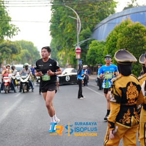 Race photo from SURABAYA ISOPLUS MARATHON 2026