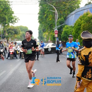 Race photo from SURABAYA ISOPLUS MARATHON 2026