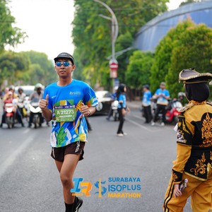 Race photo from SURABAYA ISOPLUS MARATHON 2026