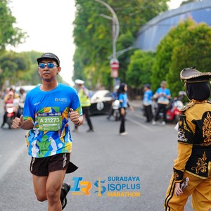 Race photo from SURABAYA ISOPLUS MARATHON 2026